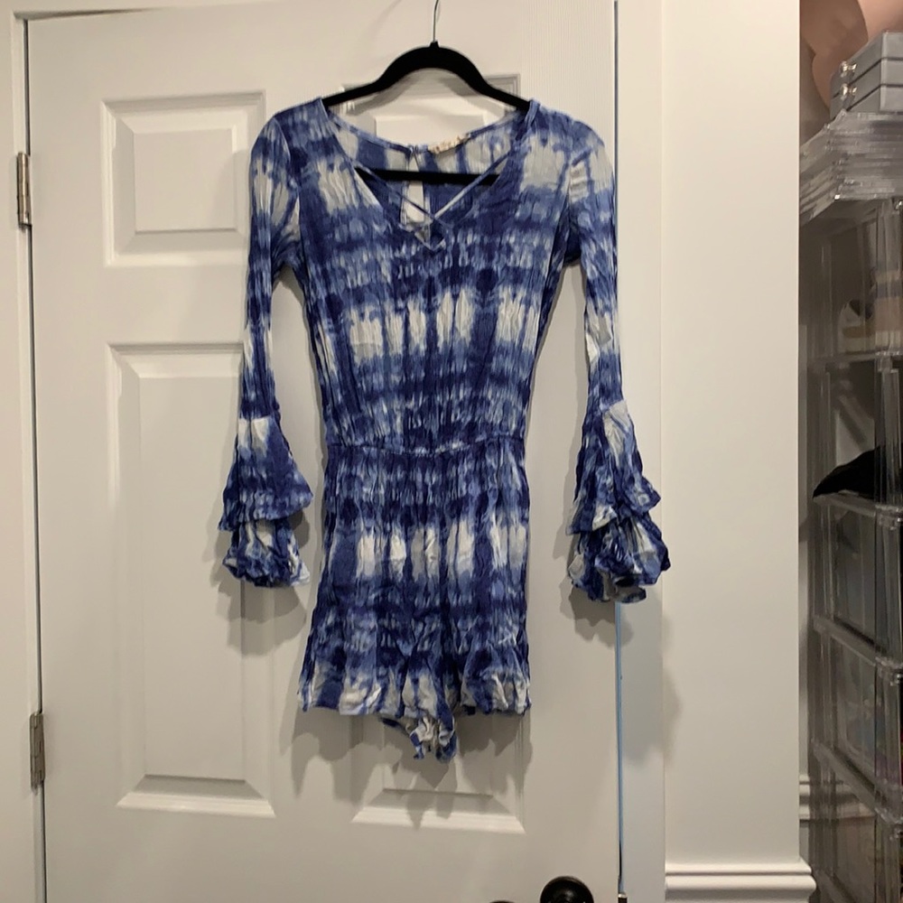 Blue cute long-sleeve romper